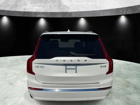 More photos of 2024 Volvo XC90 B6 AWD Plus Bright Theme 6P at Yonkers Automall, NY