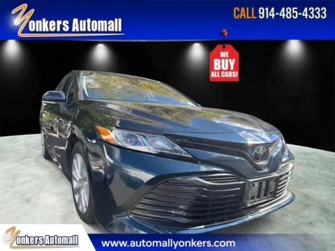 Blue 2018 Toyota Camry LE for sale in Yonkers, NY