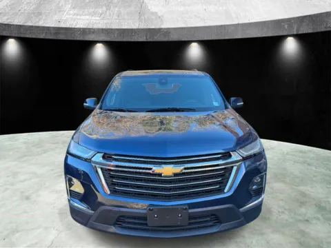 Photos of 2023 Chevrolet Traverse AWD 4dr LT Cloth w/1LT for sale in Yonkers, NY at Yonkers Automall