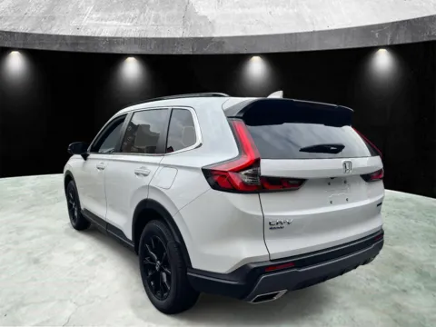 Another view of 2025 Honda CR-V Hybrid Sport-L for sale in Yonkers, NY at Yonkers Automall