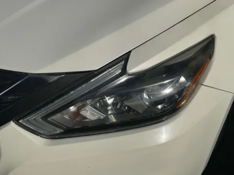 More photos of 2017 Nissan Altima 2.5 SR Sedan at Yonkers Automall, NY