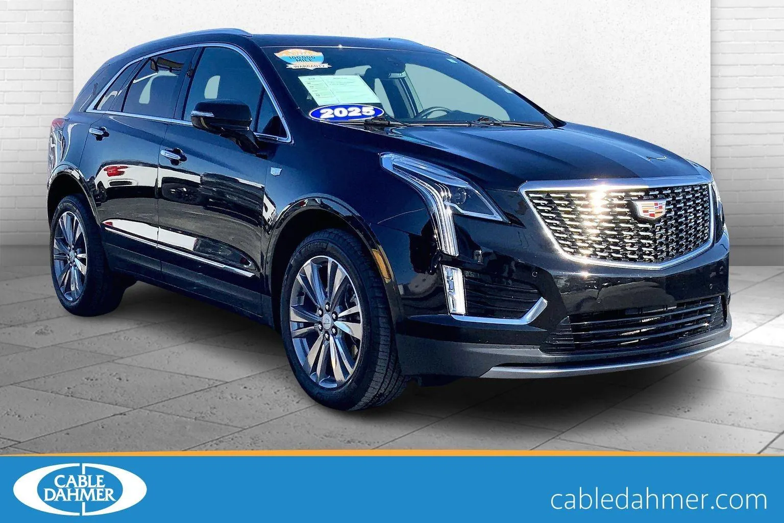 Black 2025 Cadillac XT5 Premium Luxury for sale in Independence, MO
