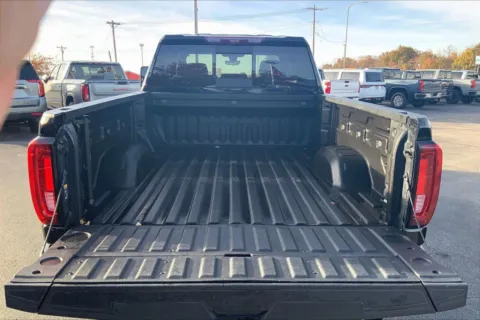 More photos of 2021 GMC Sierra 2500 HD Denali at Cable Dahmer Buick GMC of Independence, MO