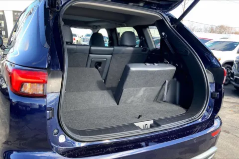 More photos of 2024 Mitsubishi Outlander SE at Cable Dahmer Buick GMC of Independence, MO