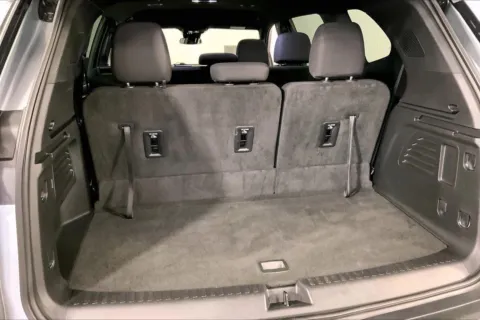 More photos of 2025 GMC Acadia Elevation at Cable Dahmer Buick GMC of Independence, MO