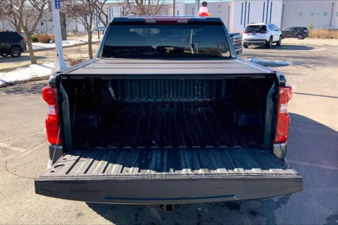 More photos of 2021 Chevrolet Silverado 1500 LT at Cable Dahmer Buick GMC of Independence, MO