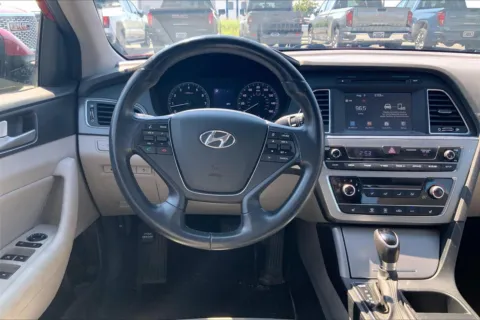 More photos of 2017 Hyundai Sonata Sport at Cable Dahmer Buick GMC of Independence, MO