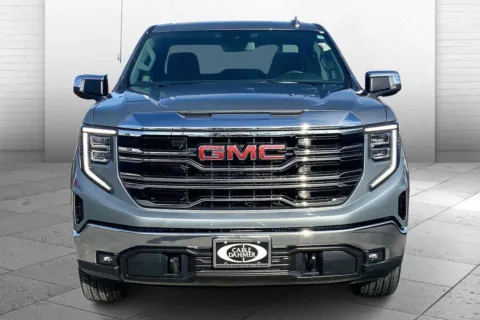 Photos of 2025 GMC Sierra 1500 SLT for sale in Independence, MO at Cable Dahmer Buick GMC of Independence