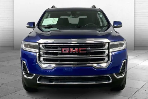 Photos of 2023 GMC Acadia SLE for sale in Independence, MO at Cable Dahmer Buick GMC of Independence