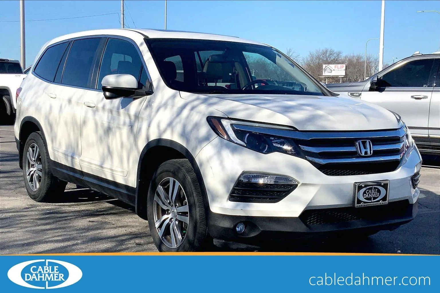 Beige 2018 Honda Pilot EX-L for sale in Independence, MO