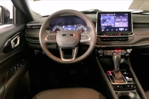 More photos of 2024 Jeep Compass Trailhawk at Cable Dahmer Buick GMC of Independence, MO