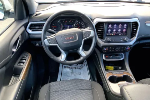 More photos of 2023 GMC Acadia SLE at Cable Dahmer Buick GMC of Independence, MO