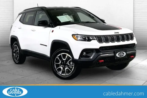 White 2024 Jeep Compass Trailhawk for sale in Independence, MO