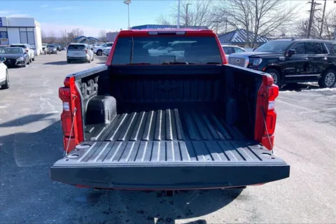 More photos of 2021 Chevrolet Silverado 1500 RST at Cable Dahmer Buick GMC of Independence, MO