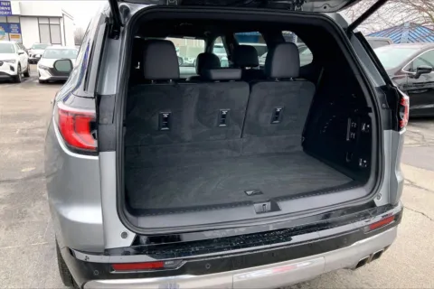 More photos of 2024 GMC Acadia Denali at Cable Dahmer Buick GMC of Independence, MO