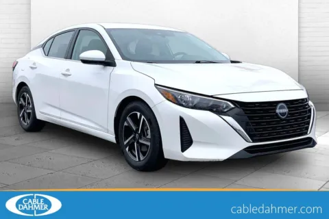 White 2024 Nissan Sentra SV for sale in Independence, MO