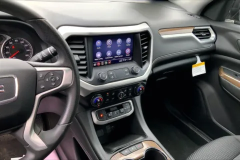 More photos of 2023 GMC Acadia SLE at Cable Dahmer Buick GMC of Independence, MO