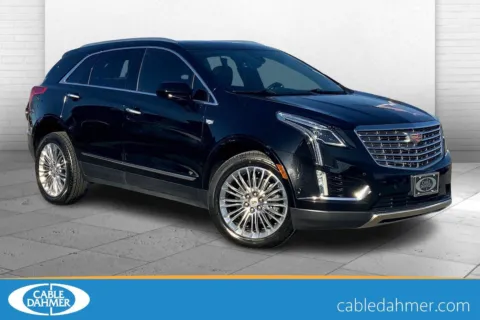 Black 2017 Cadillac XT5 Platinum AWD for sale in Independence, MO