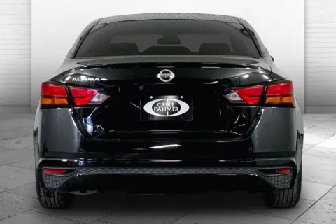 Another view of 2022 Nissan Altima 2.5 S for sale in Independence, MO at Cable Dahmer Buick GMC of Independence