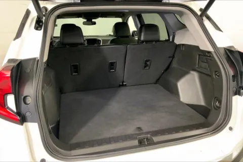 More photos of 2024 GMC Terrain SLT at Cable Dahmer Buick GMC of Independence, MO