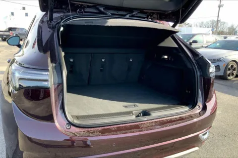 More photos of 2023 Buick Envision Avenir at Cable Dahmer Buick GMC of Independence, MO