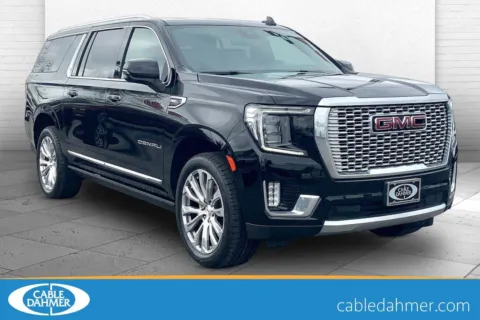 Black 2023 GMC Yukon XL Denali for sale in Independence, MO