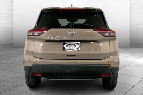 Another view of 2025 Nissan Rogue SV for sale in Independence, MO at Cable Dahmer Buick GMC of Independence