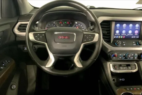 More photos of 2023 GMC Acadia SLE at Cable Dahmer Buick GMC of Independence, MO
