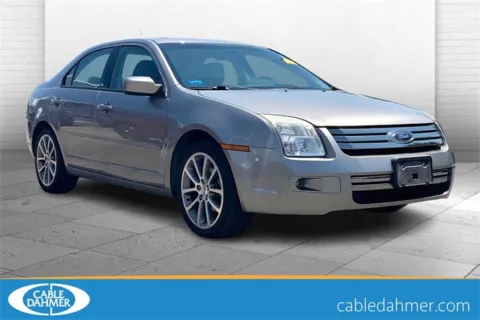 Silver 2009 Ford Fusion SE for sale in Independence, MO