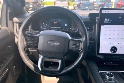 More photos of 2022 Ford Expedition Max Platinum at Cable Dahmer Buick GMC of Independence, MO