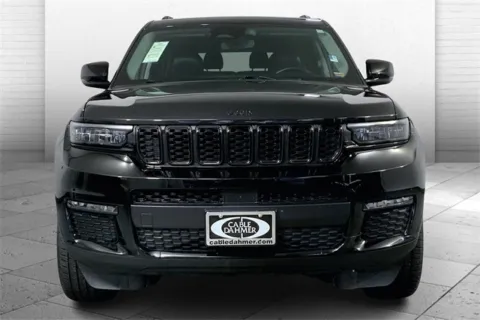 Photos of 2022 Jeep Grand Cherokee L Limited for sale in Independence, MO at Cable Dahmer Buick GMC of Independence