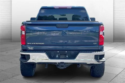 Another view of 2021 Chevrolet Silverado 2500HD LT for sale in Independence, MO at Cable Dahmer Buick GMC of Independence