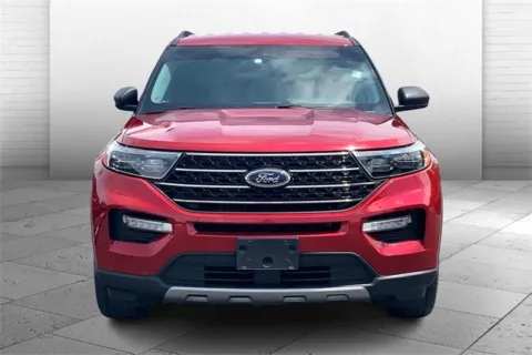 Photos of 2020 Ford Explorer XLT for sale in Independence, MO at Cable Dahmer Buick GMC of Independence