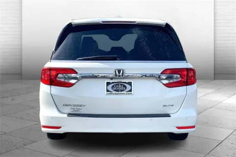 Another view of 2018 Honda Odyssey Elite for sale in Independence, MO at Cable Dahmer Buick GMC of Independence