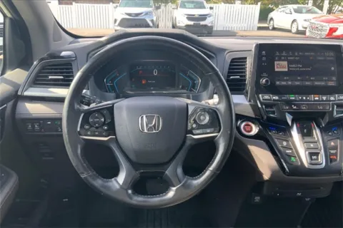 More photos of 2018 Honda Odyssey Elite at Cable Dahmer Buick GMC of Independence, MO