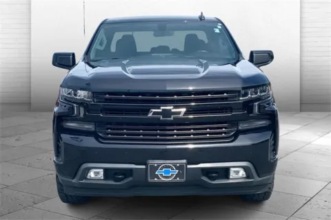 Photos of 2019 Chevrolet Silverado 1500 RST for sale in Independence, MO at Cable Dahmer Buick GMC of Independence