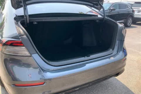 More photos of 2023 Honda Accord Hybrid EX-L at Cable Dahmer Buick GMC of Independence, MO