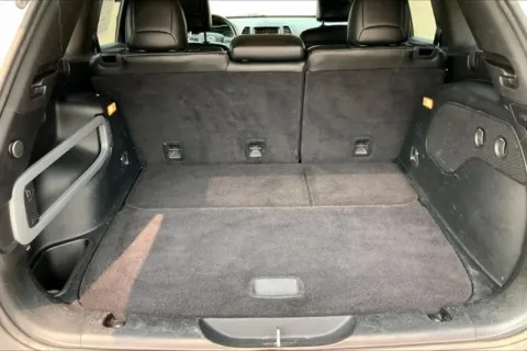More photos of 2015 Jeep Cherokee Limited at Cable Dahmer Buick GMC of Independence, MO