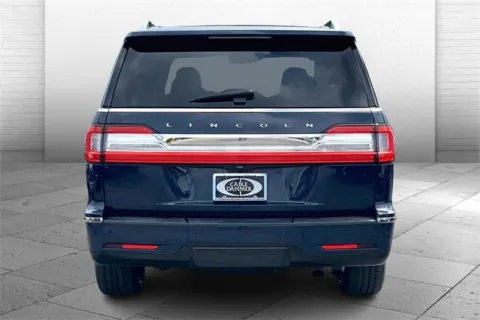 Another view of 2018 Lincoln Navigator Reserve for sale in Independence, MO at Cable Dahmer Buick GMC of Independence