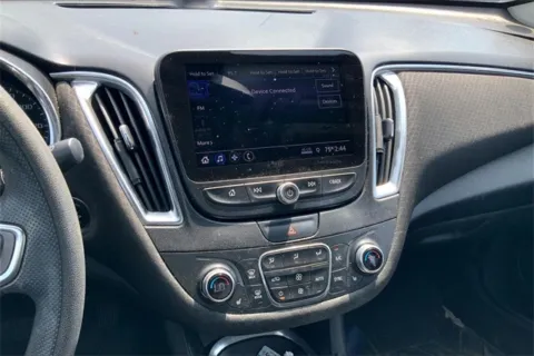 More photos of 2019 Chevrolet Malibu LT at Cable Dahmer Buick GMC of Independence, MO