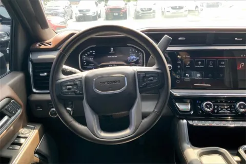 More photos of 2025 GMC Sierra 3500HD Denali at Cable Dahmer Buick GMC of Independence, MO