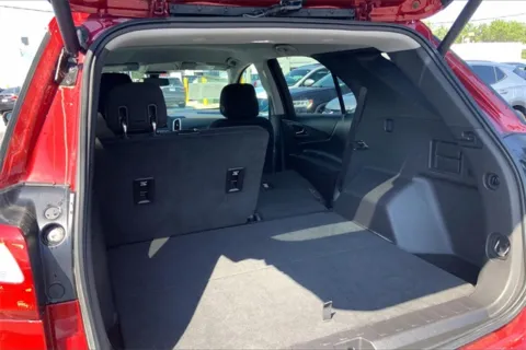 More photos of 2019 Chevrolet Equinox LT at Cable Dahmer Buick GMC of Independence, MO