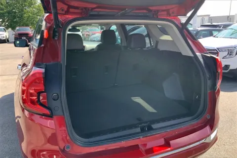 More photos of 2024 GMC Terrain Denali at Cable Dahmer Buick GMC of Independence, MO