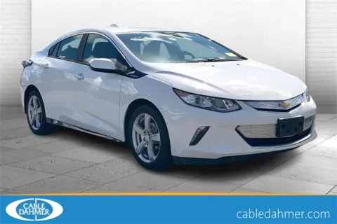 White 2018 Chevrolet Volt LT for sale in Independence, MO