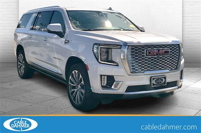 White 2021 GMC Yukon XL Denali for sale in Independence, MO