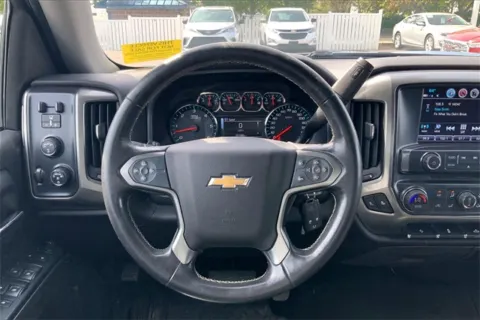 More photos of 2018 Chevrolet Silverado 1500 LT at Cable Dahmer Buick GMC of Independence, MO