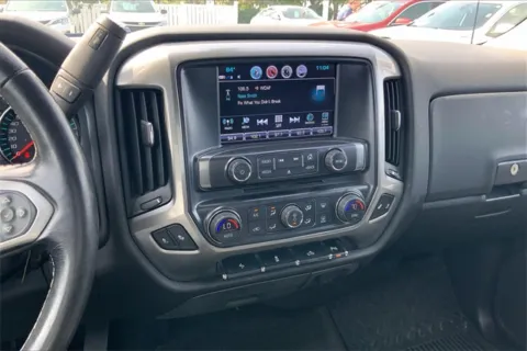 More photos of 2018 Chevrolet Silverado 1500 LT at Cable Dahmer Buick GMC of Independence, MO