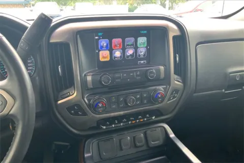 More photos of 2017 Chevrolet Silverado 1500 High Country at Cable Dahmer Buick GMC of Independence, MO