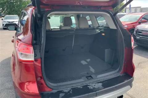 More photos of 2013 Ford Escape SEL at Cable Dahmer Buick GMC of Independence, MO