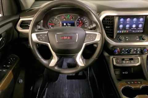 More photos of 2023 GMC Acadia SLE at Cable Dahmer Buick GMC of Independence, MO